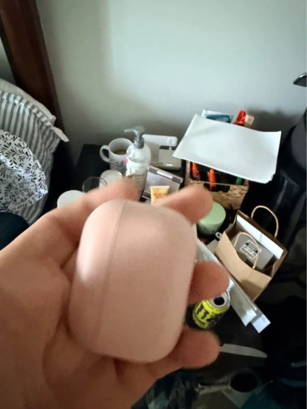 Apple selling pair